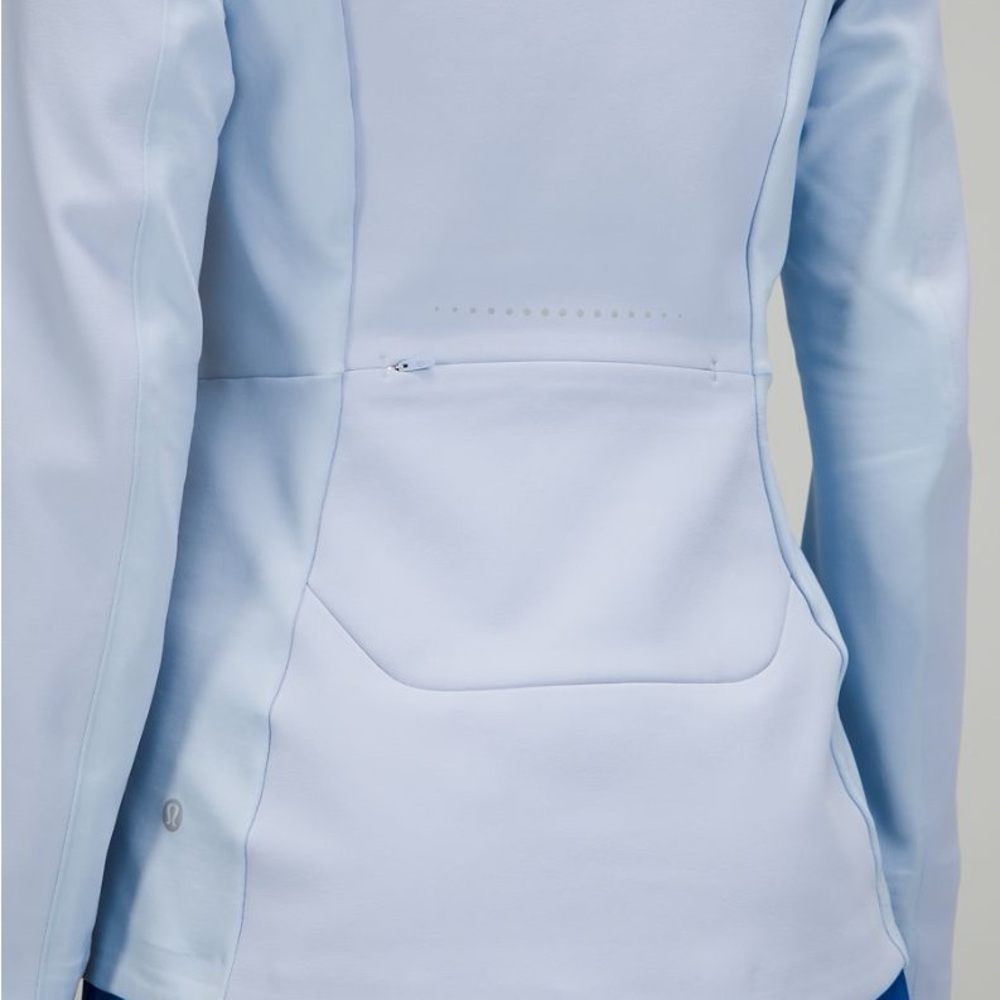 277.LULULEMON CHILL CROSS Women's Light Blue Jacket - Picture 2 of 4